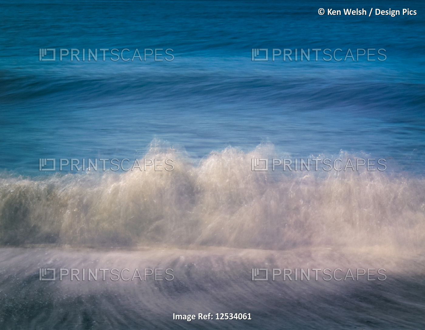 Seascape.  Waves breaking on shore.
