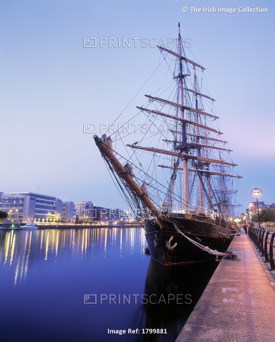 Tall Ship & Ifsc, Sir John Rogerson's Quay, Dublin, Ireland