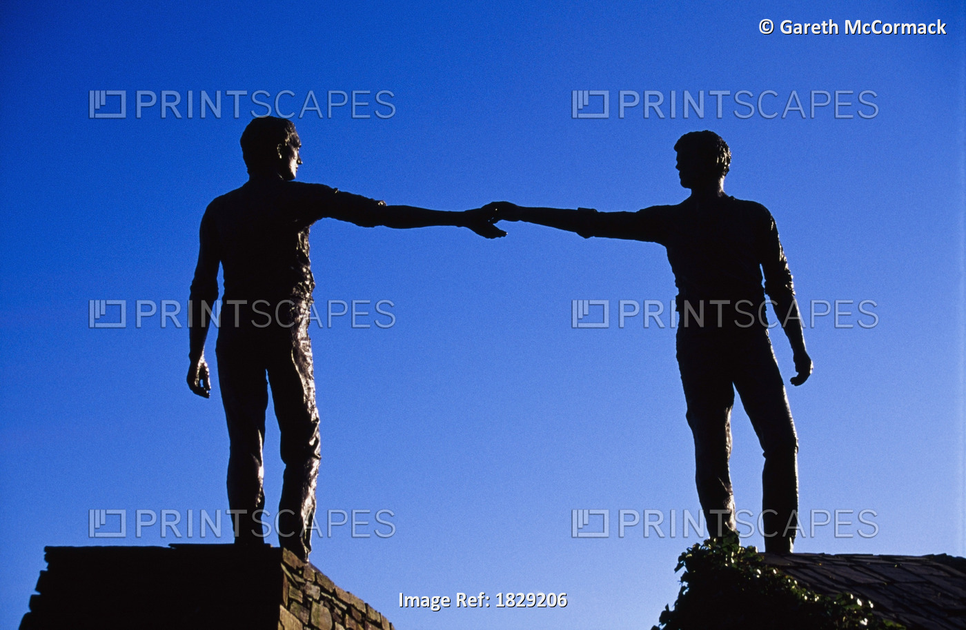 Monument To Peace, Hands Across The Divide, Derry, County Derry, Northern ...