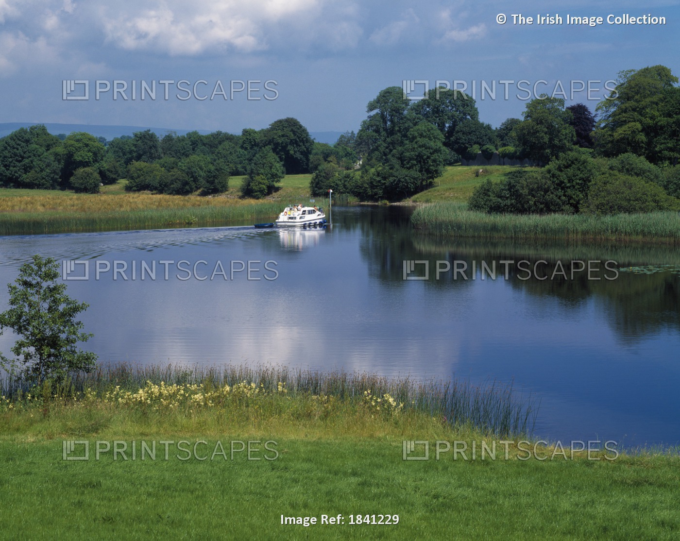 River Cruising, Shannon Erne Waterway, Garadice Lough, County Leitrim, Ireland