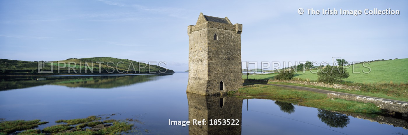 Rockfleet Castle On Clew Bay, County Mayo, Ireland