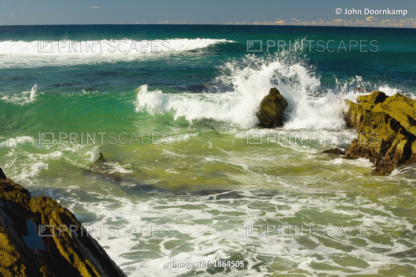 Breaking Waves, Barragga Point, Bermagui, New South Wales, NSW, Australia