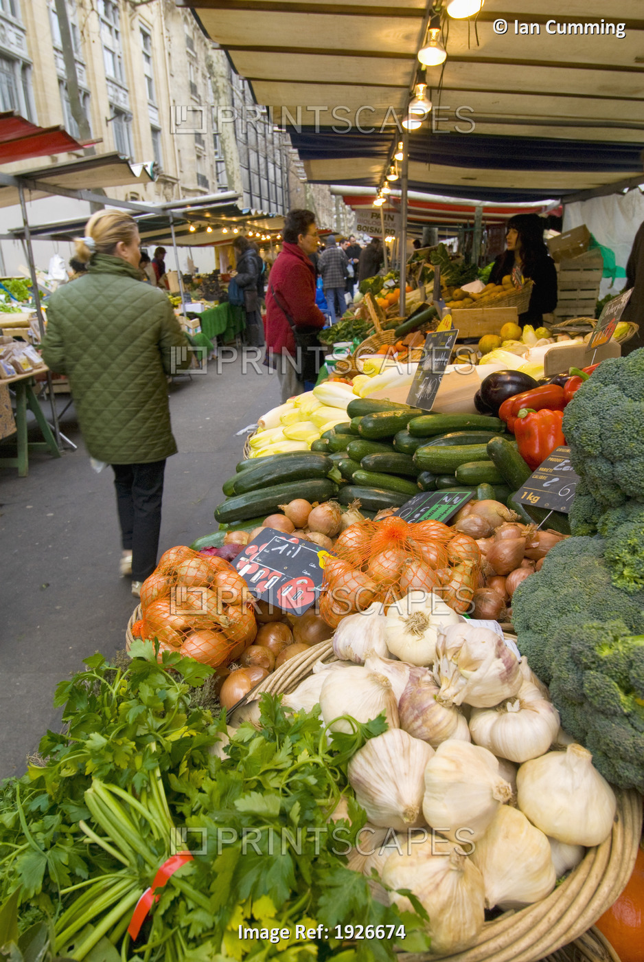 Organic Fruit And Veg Market On Boulevard Raspail, St Germaine, Paris, France