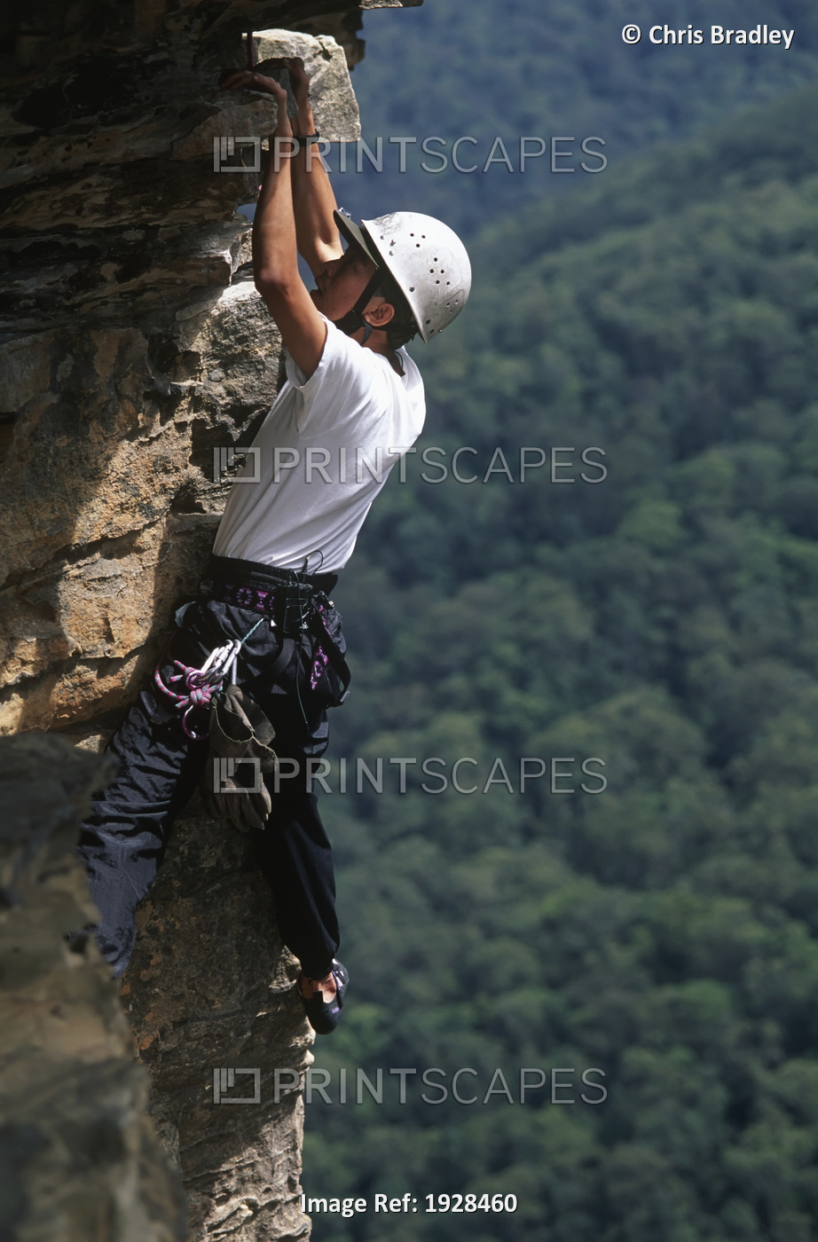 Rock Climbing In The Blue Mountains