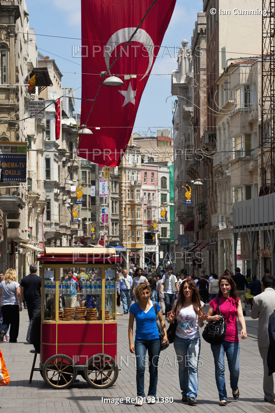 Turkey, Traditional Bread Seller and Crowds of People Walking Along Istiklal ...
