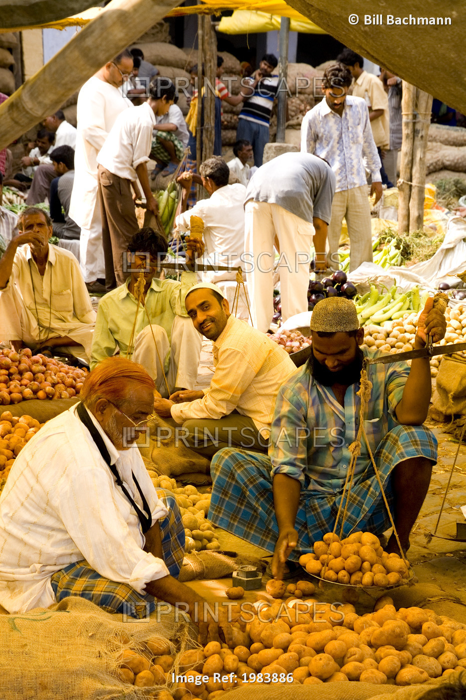 India, Delhi, Old Delhi, Market with local people selling fruit and vegetables; ...