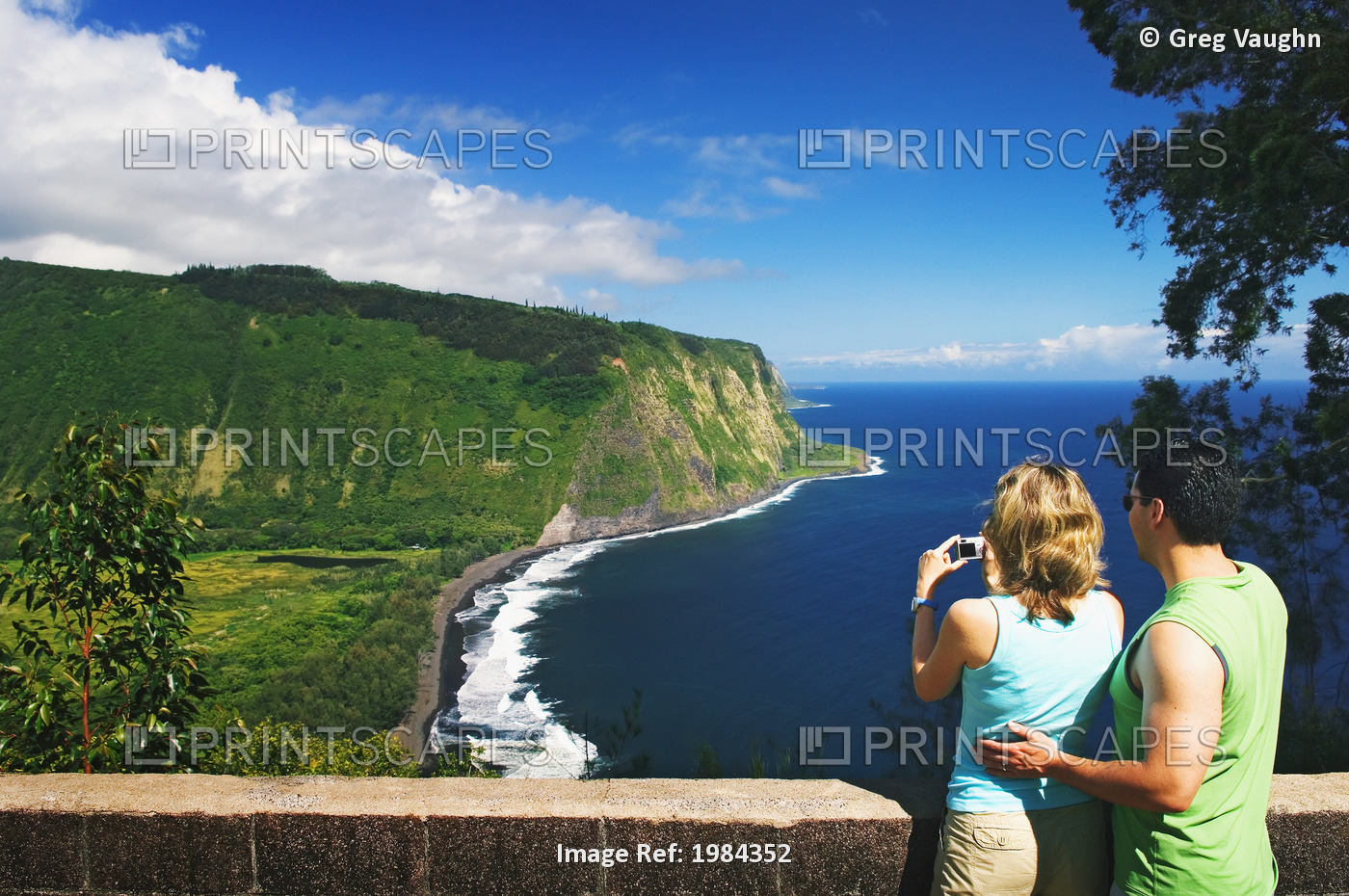 Hawaii, Big Island, Hamakua Coast, Waipio Valley, Couple Taking A Photo From ...