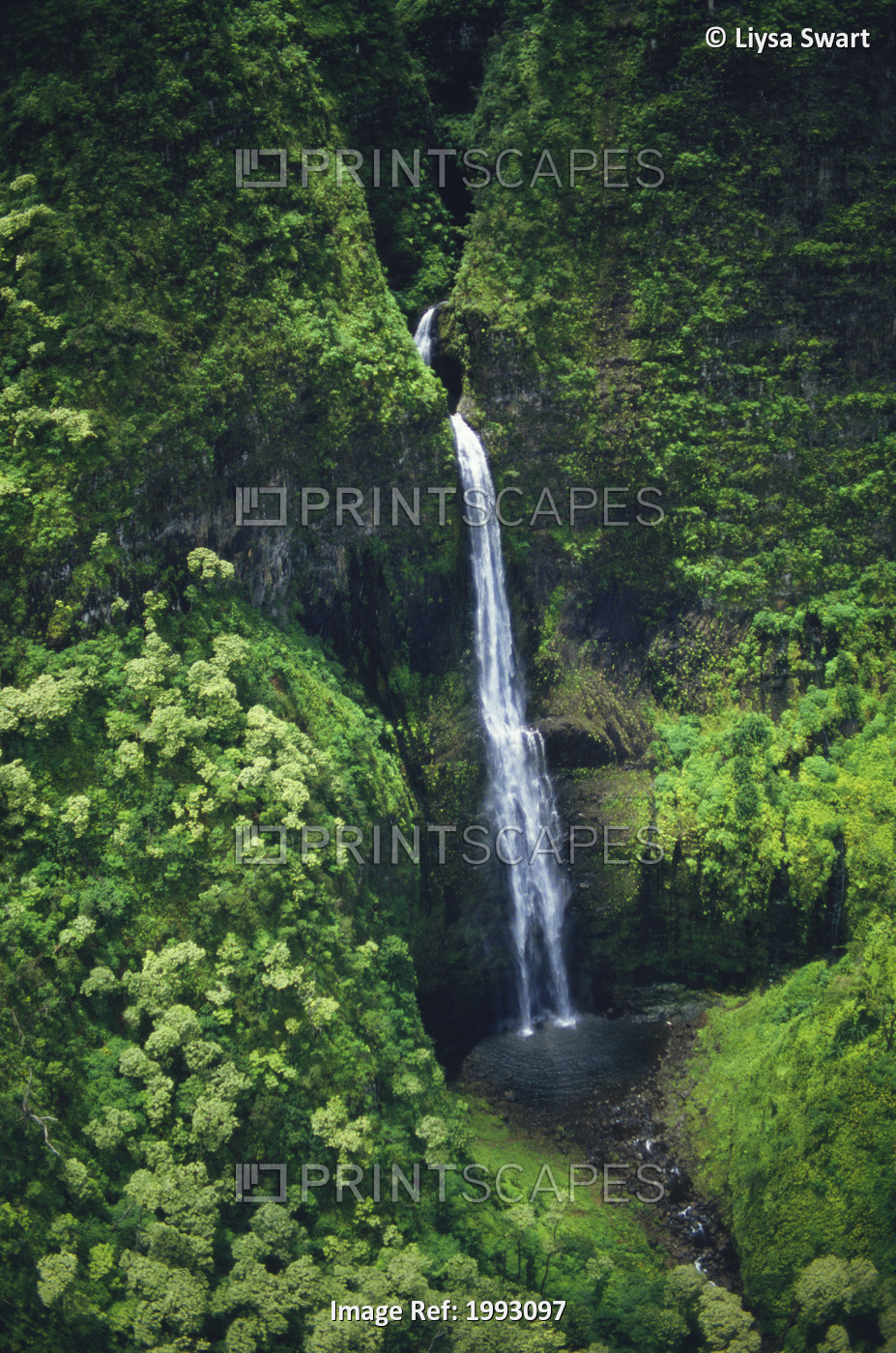 Hawaii, Kauai, Waterfall On The Interior Regions Of The Island.