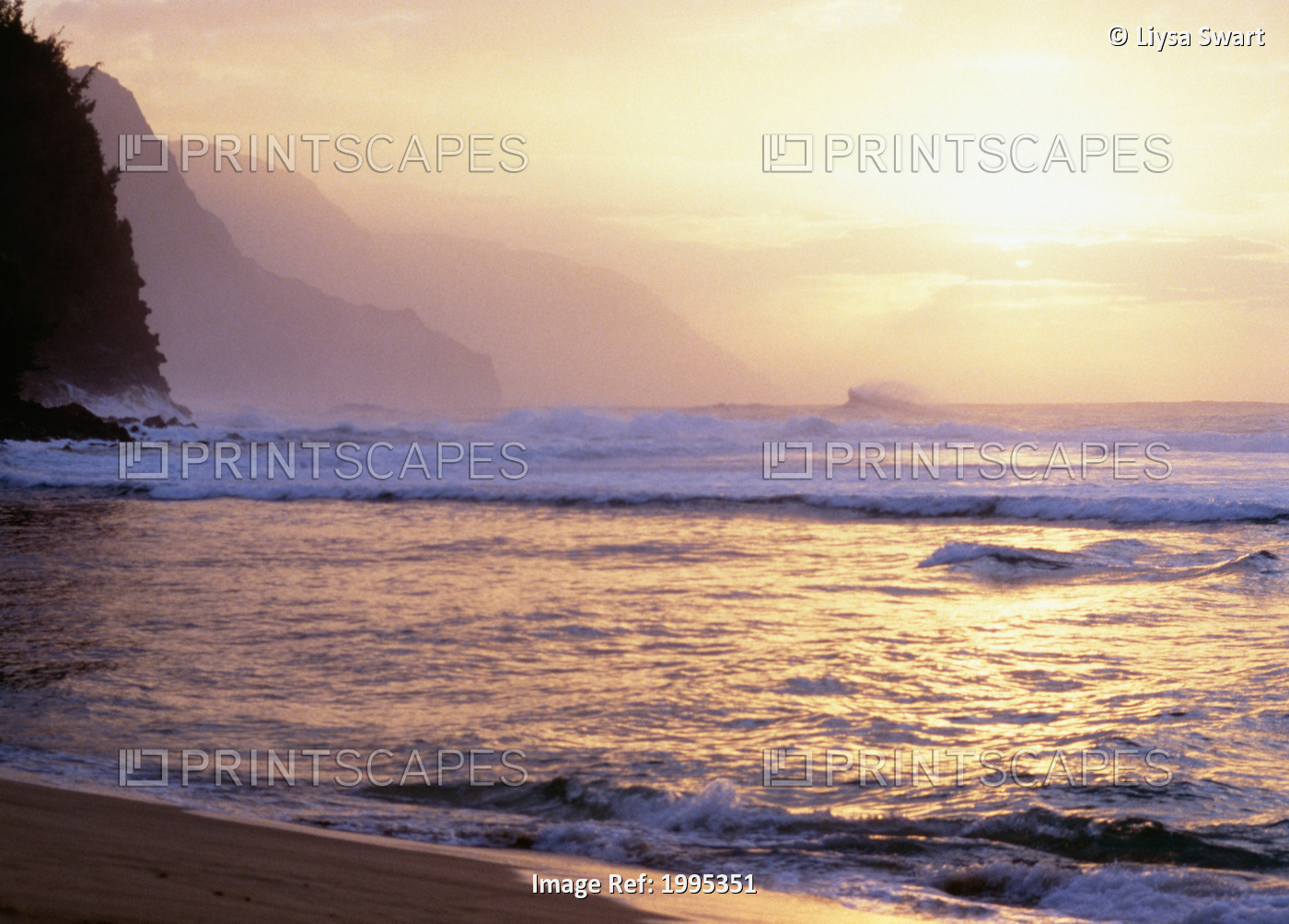 Hawaii, Kauai, Na Pali Coast, Beach At Sunset, Cliffs In Background.