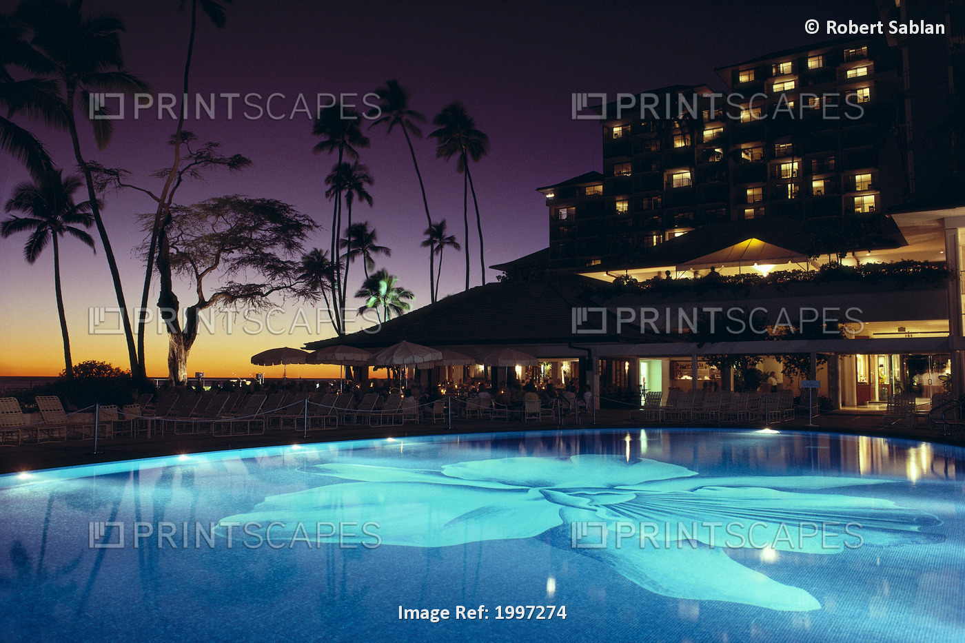 Hawaii, Oahu, Waikiki, Halekulani Hotel, Lit Pool At Twilight Exterior ...