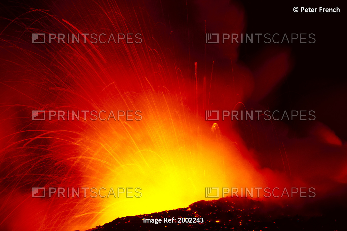 Hawaii, Big Island, Hawaii Volcanoes National Park, Lava Exploding Into Ocean ...