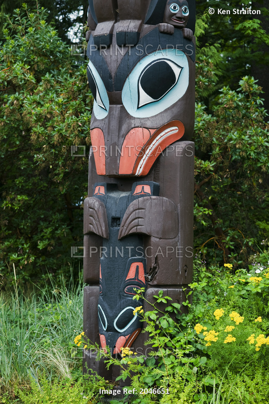 Chief Skedans Mortuary Pole, Stanley Park, Vancouver, British Columbia