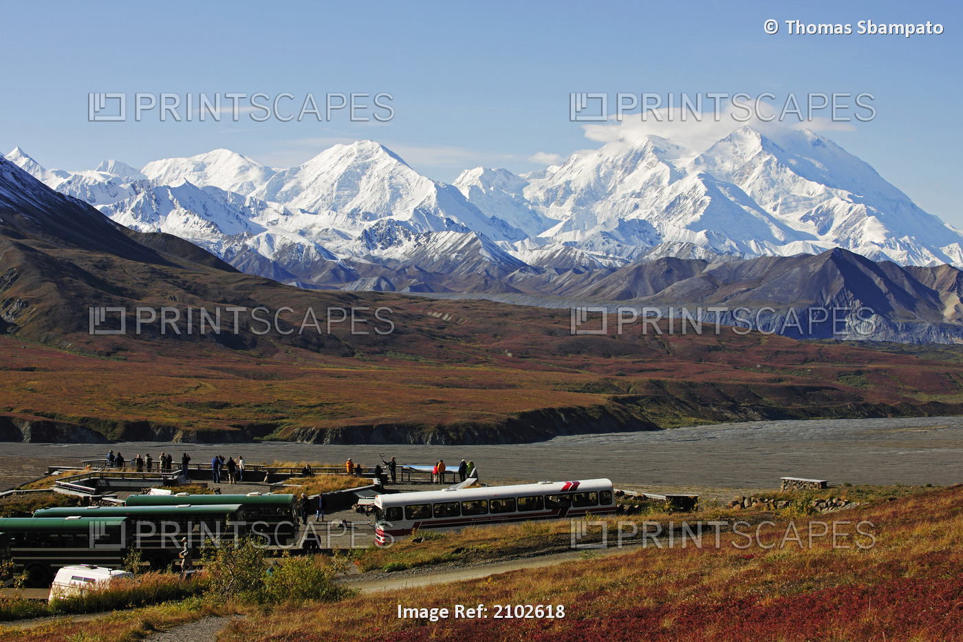 Scenic View Of Mt. Mckinley And Eielson Visitor Center During Autumn In Denali ...