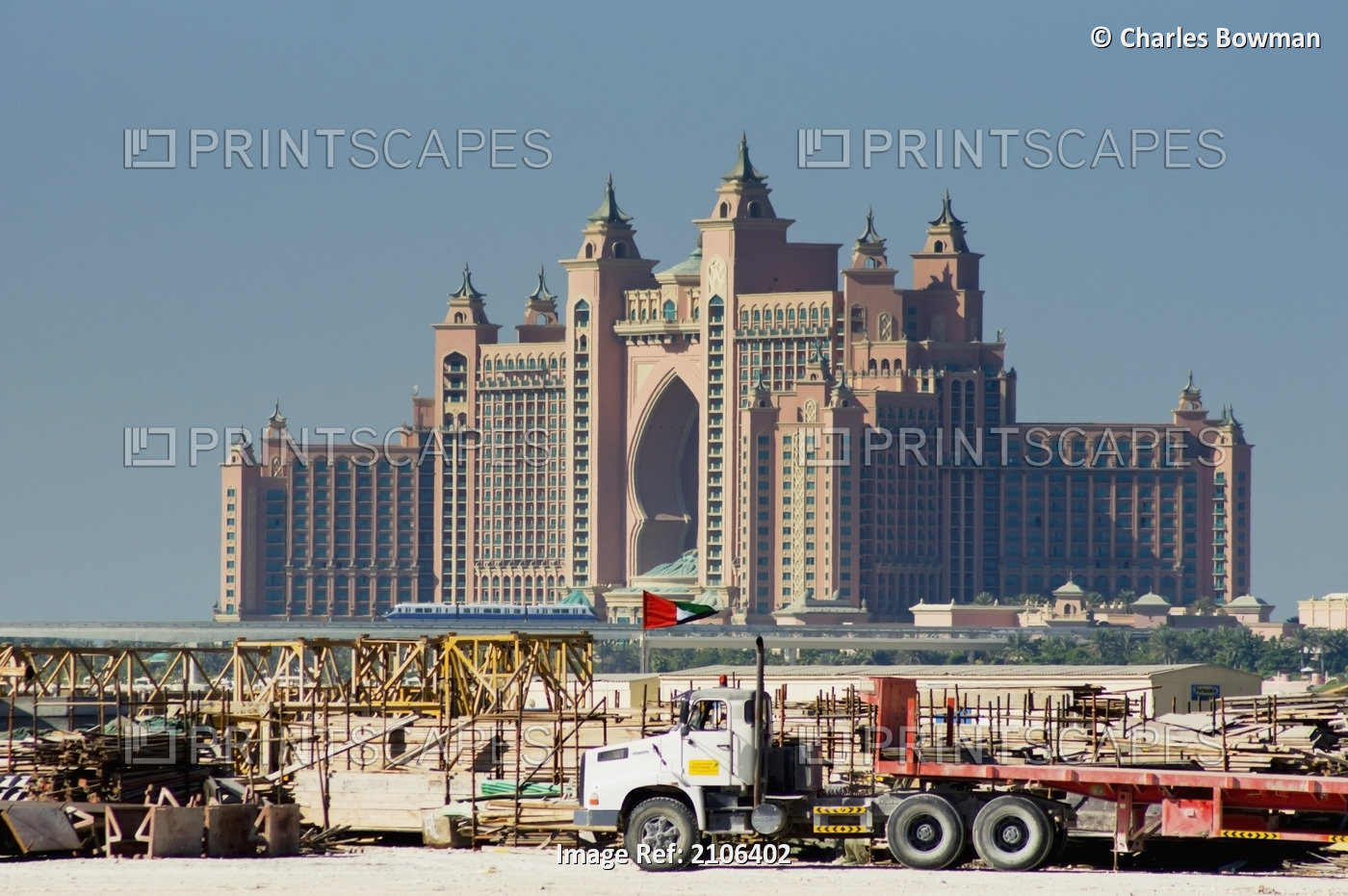United Arab Emirates, View of Atlantis Hotel; Dubai