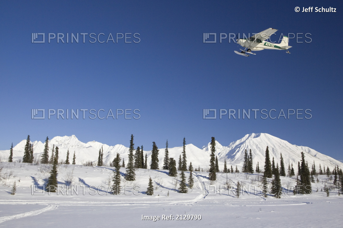Volunteer Pilot Danny Davidson Of The Iditarod Airforce Flies Into Rainy Pass ...