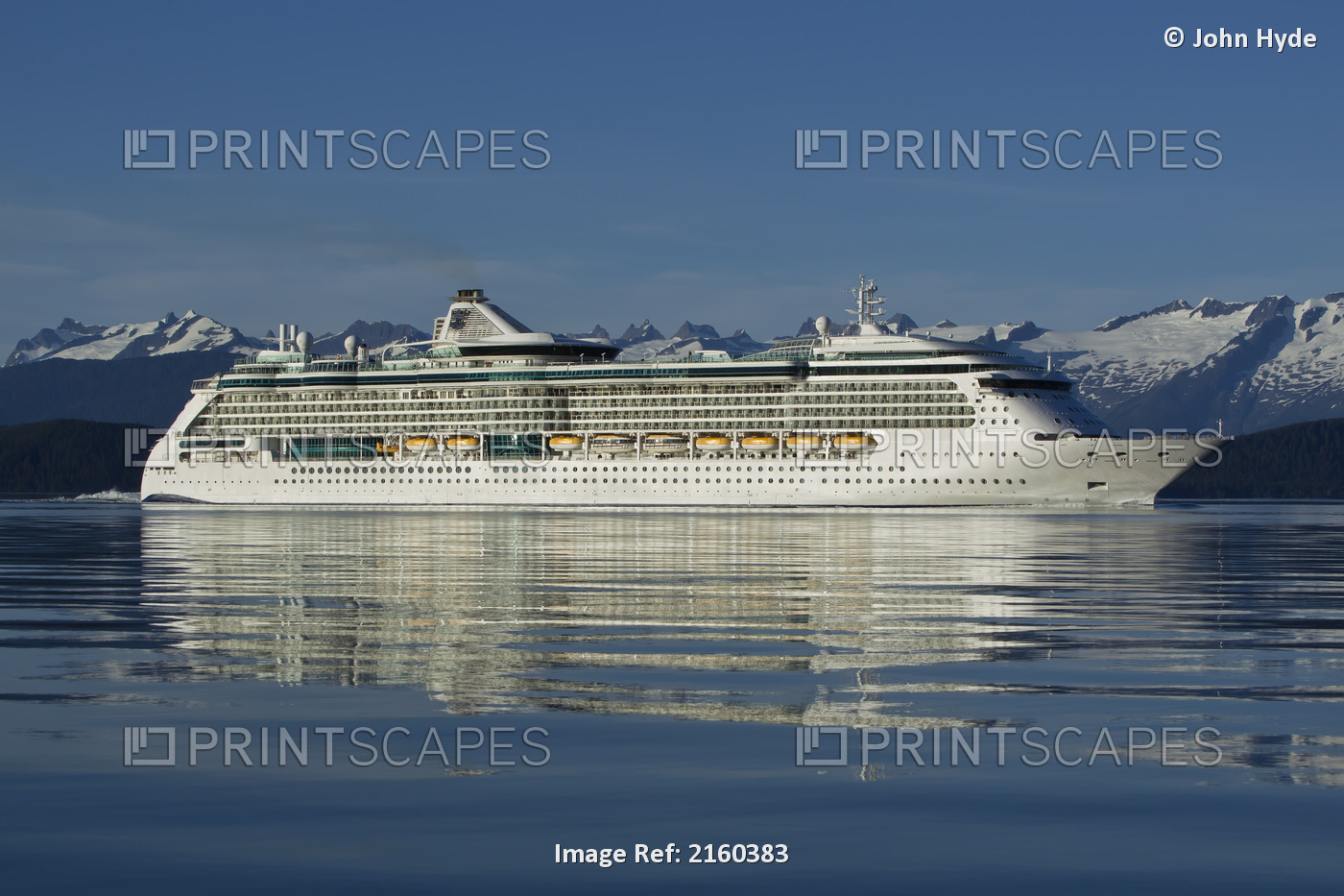 Royal Carribean Radiance Of The Seas Cruise Ship Travels Through The Calm ...