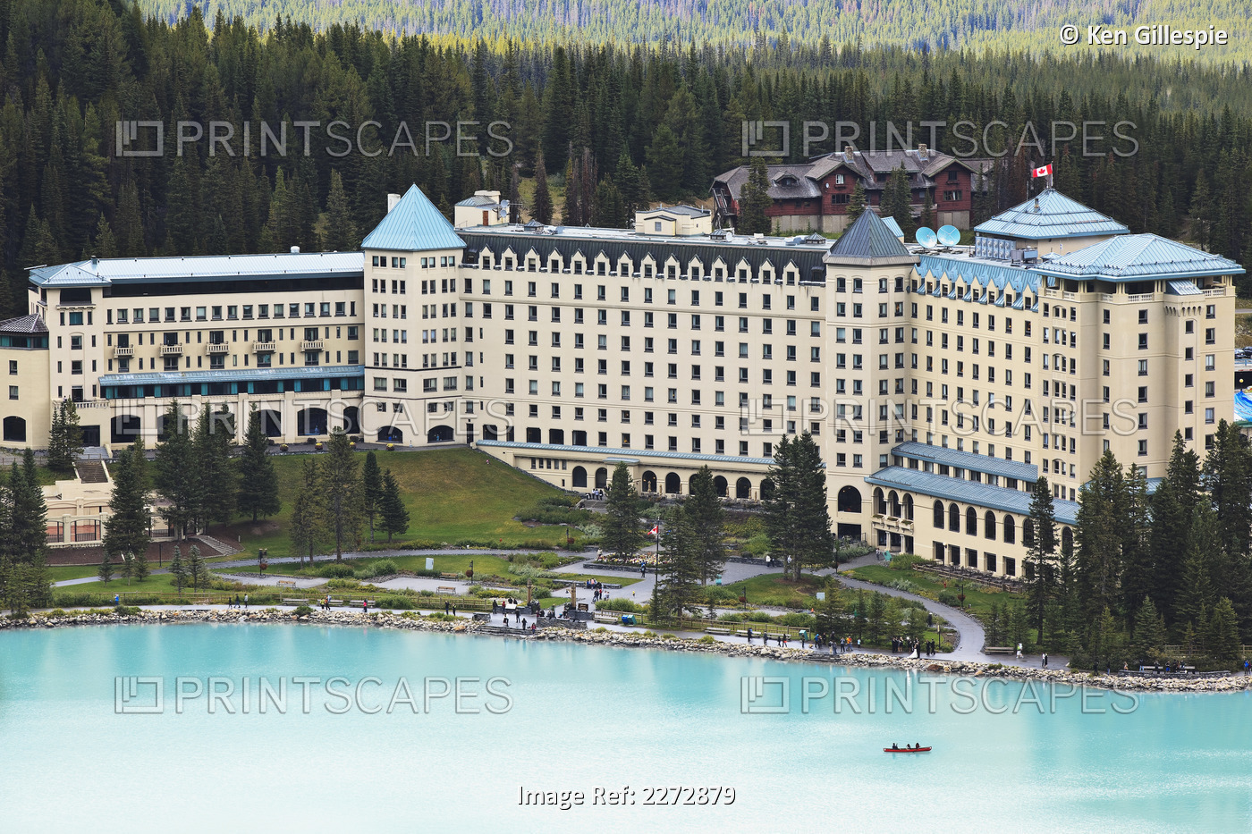 The fairmont chateau lake louise resort hotel at lake louise in banff national ...