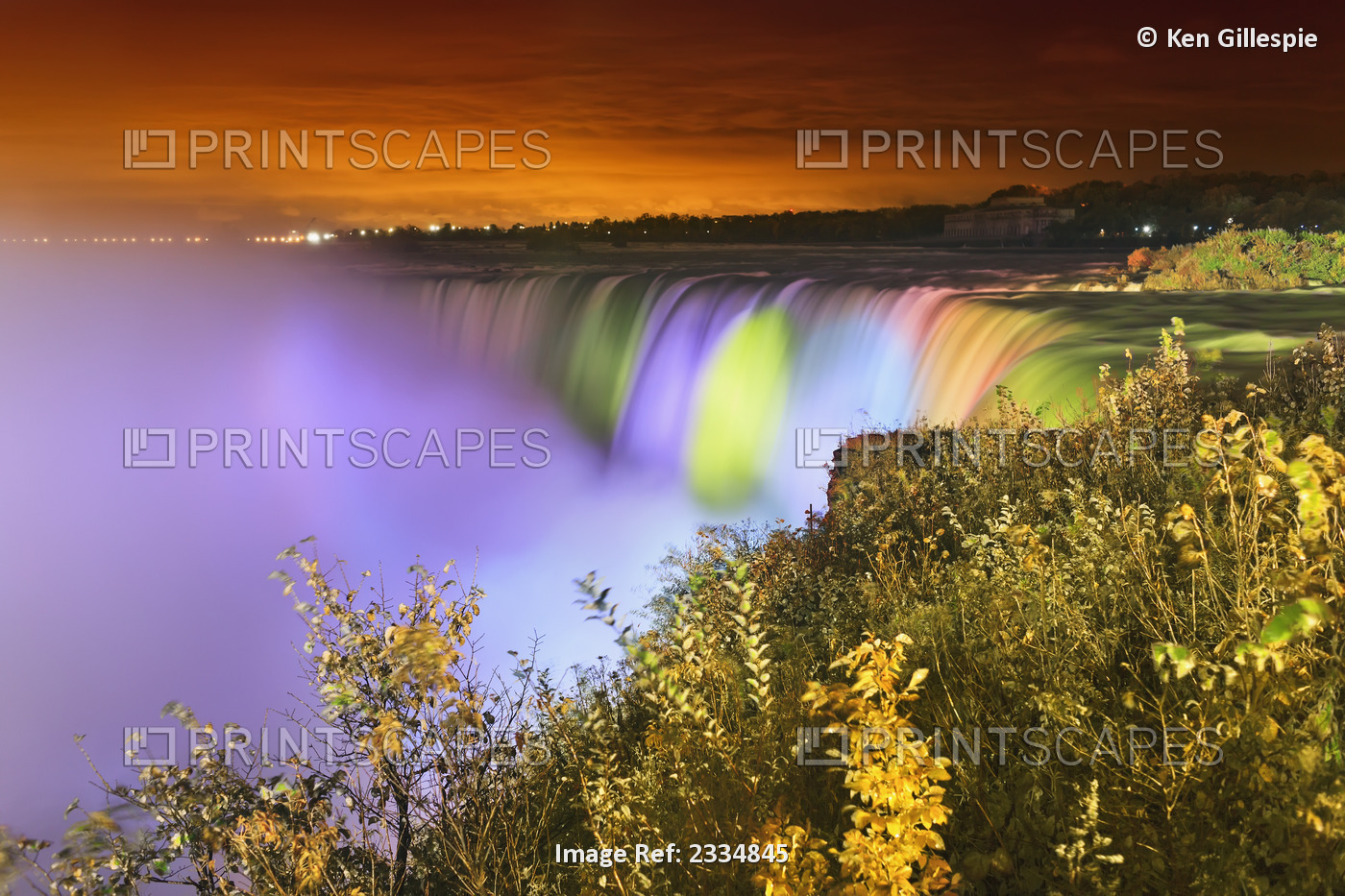 Horseshoe falls lit up at night;Niagara falls ontario canada