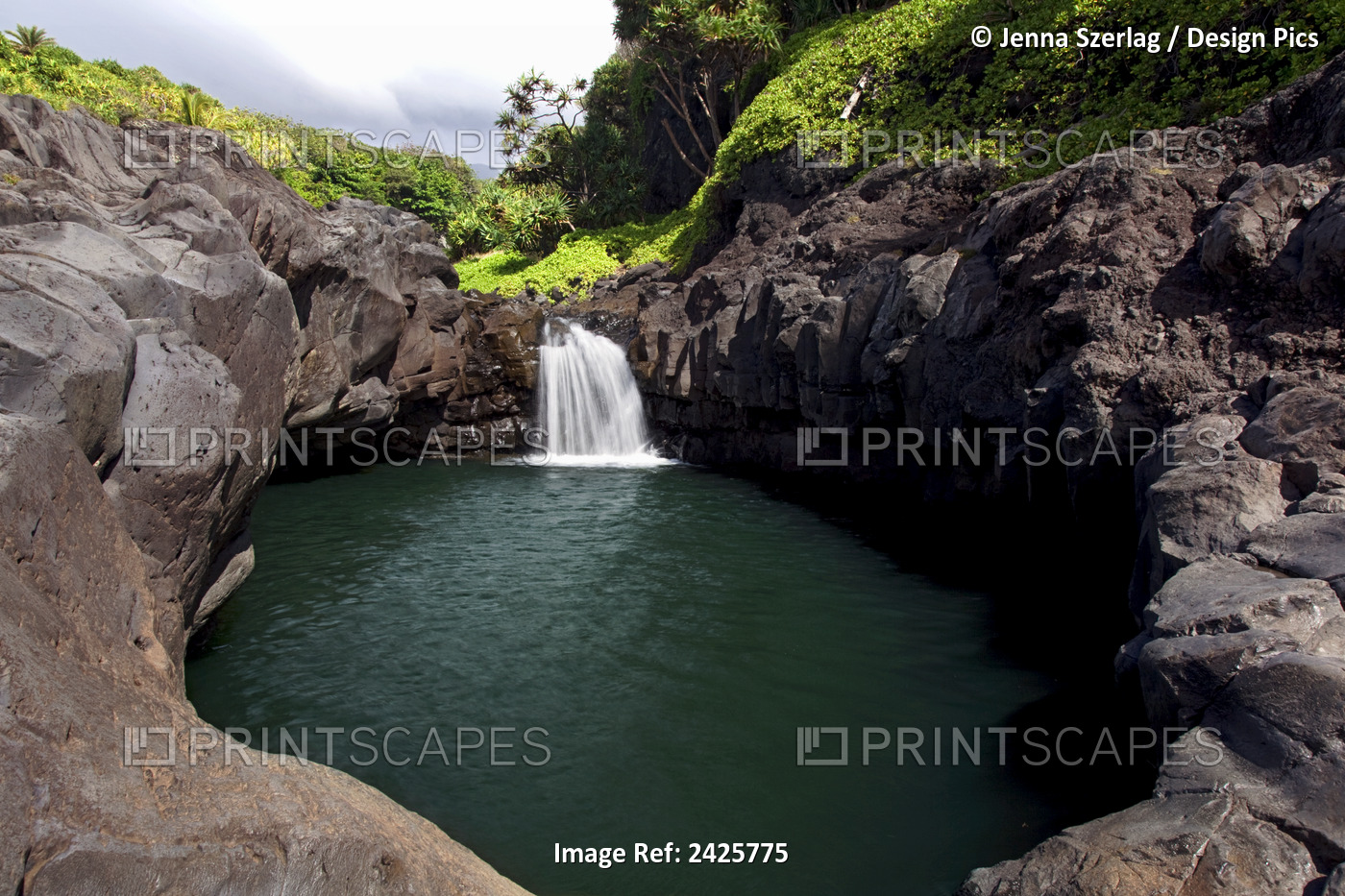 Hawaii, Maui, Kipahulu, One Of The Seven Sacred Pools.