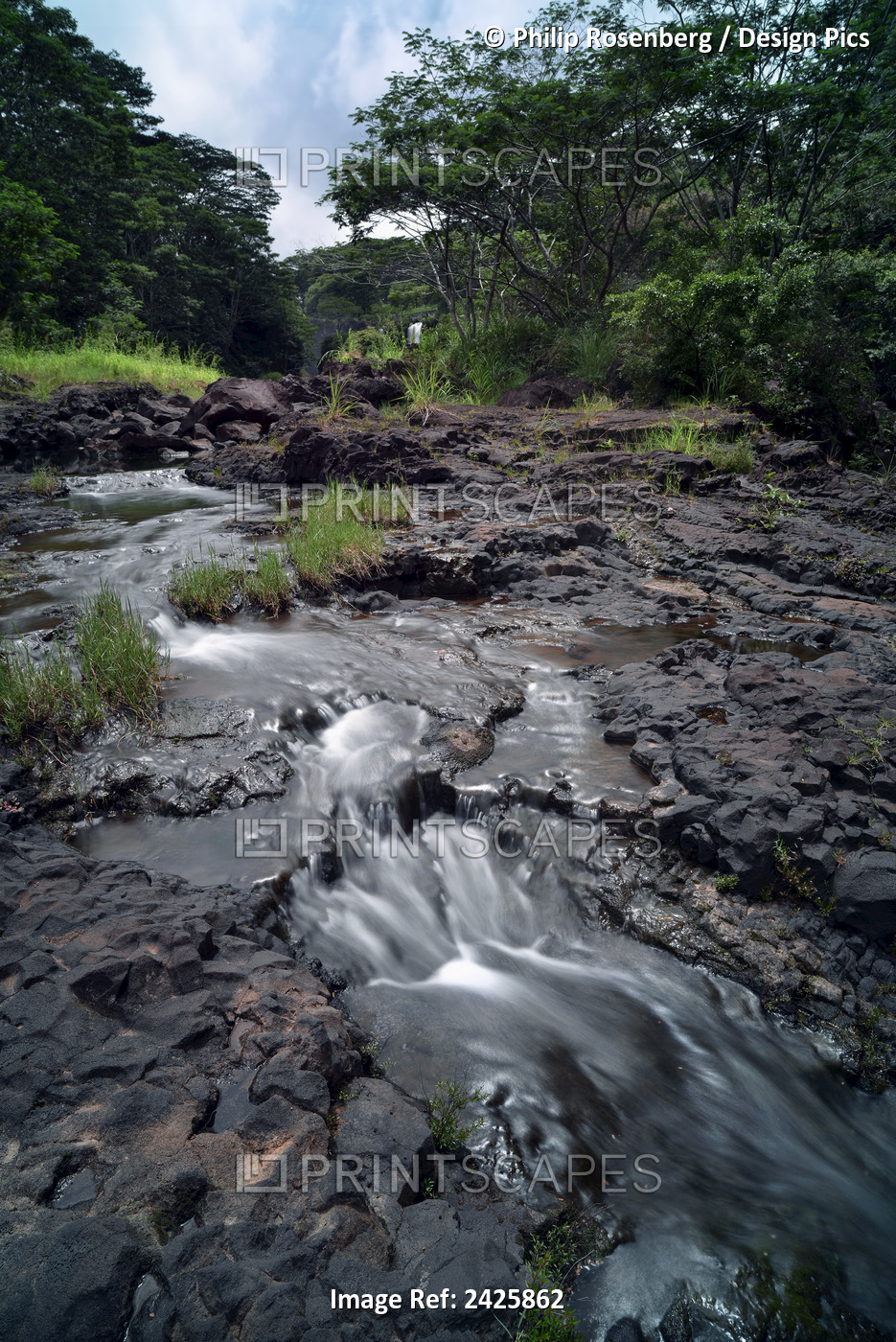 Hawaii, Hilo, Rainwater Flows Through Boiling Pots Park.