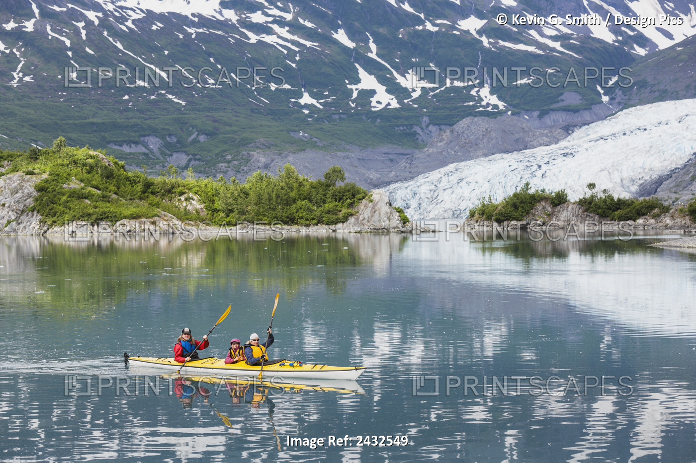 Sea Kayakers In Front Of Shoup Glacier, Shoup Bay State Marine Park, Prince ...