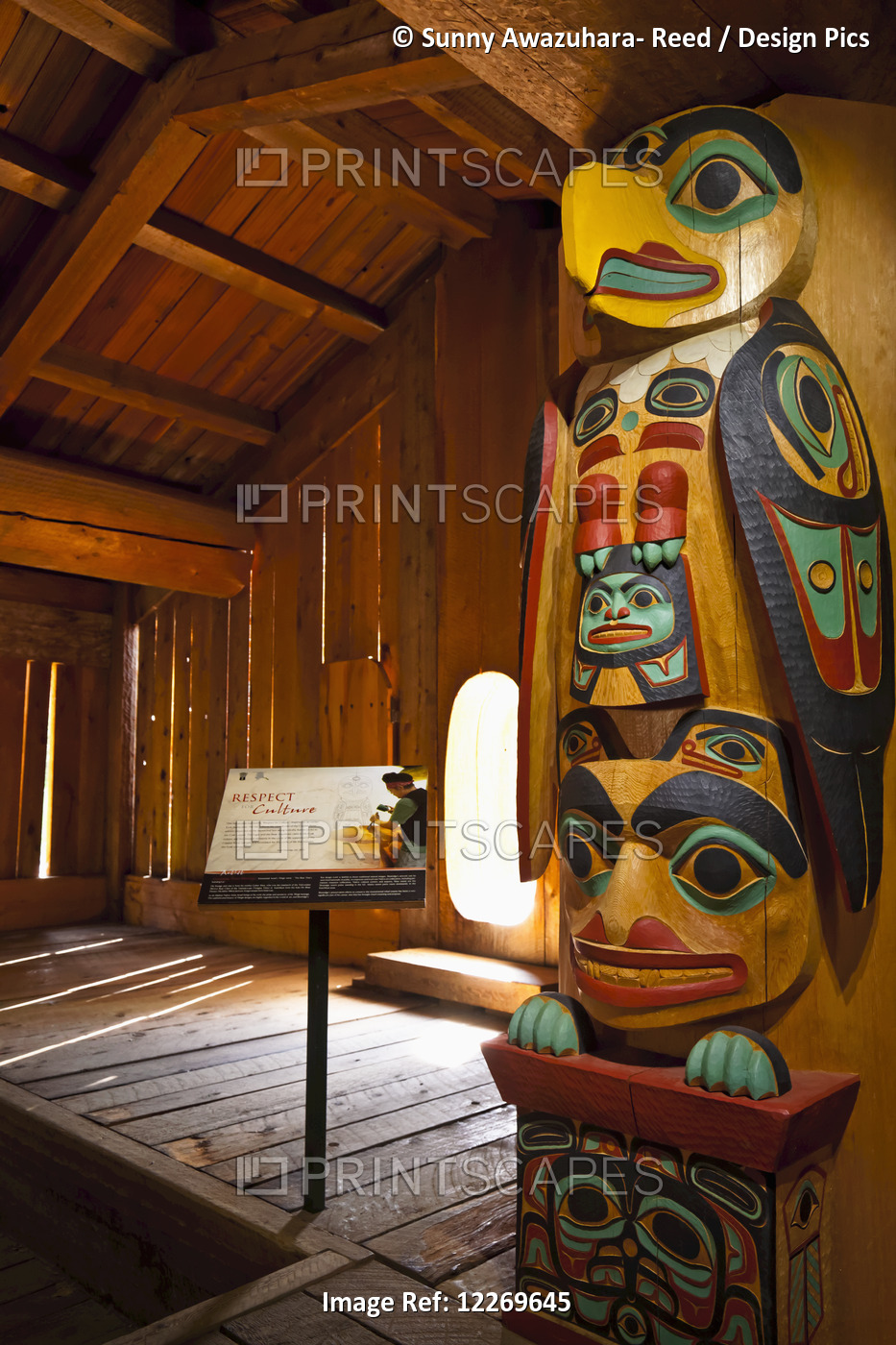 Tlingit Clan House And Totem Pole At The Haida And Tsimshian Village Site At ...
