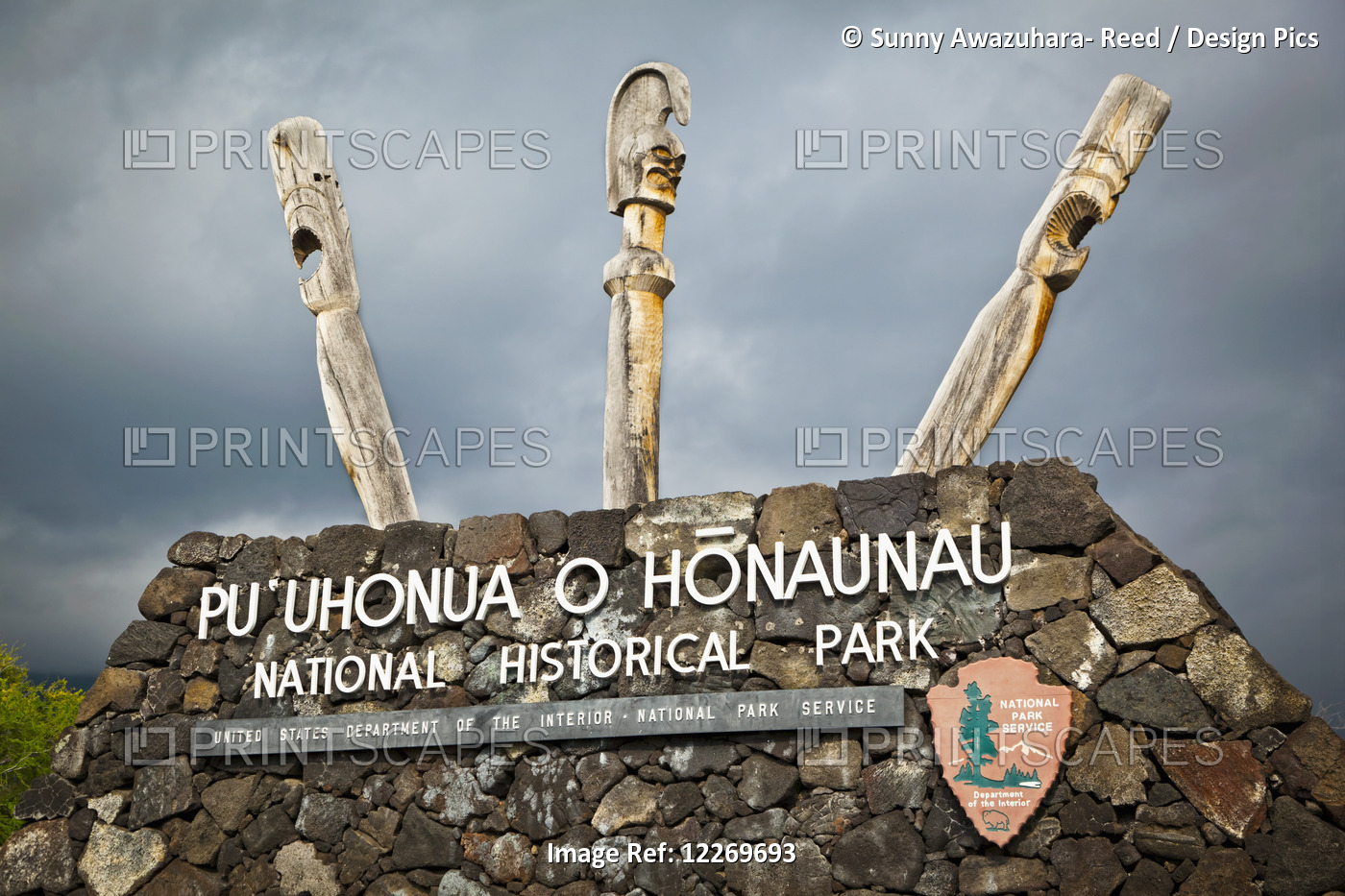 Park Entrance Sign, Puuhonua O Honaunau National Historical Park; Island Of ...