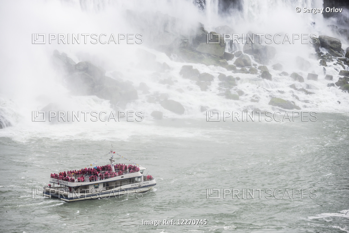 American Falls With The Hornblower Tour Boat On The Canadian Side; Niagara ...