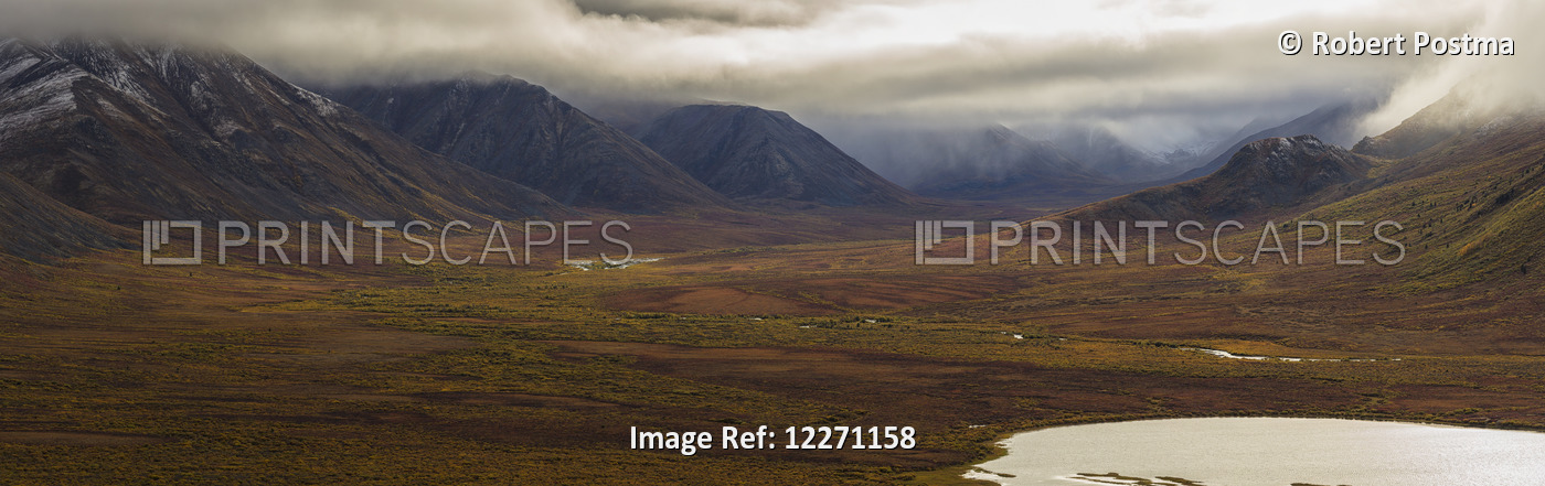 The Blackstone Valley Along The Dempster Highway Is Shrouded In Clouds In ...