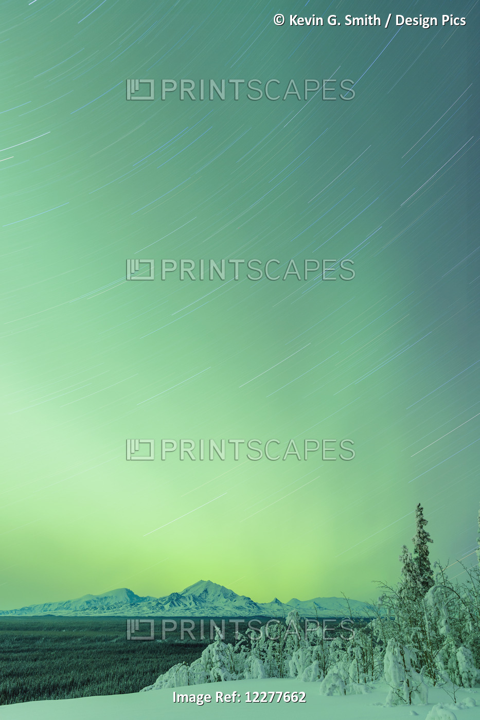 Green Northern Lights And Star Trails Over The Copper River And Wrangell ...