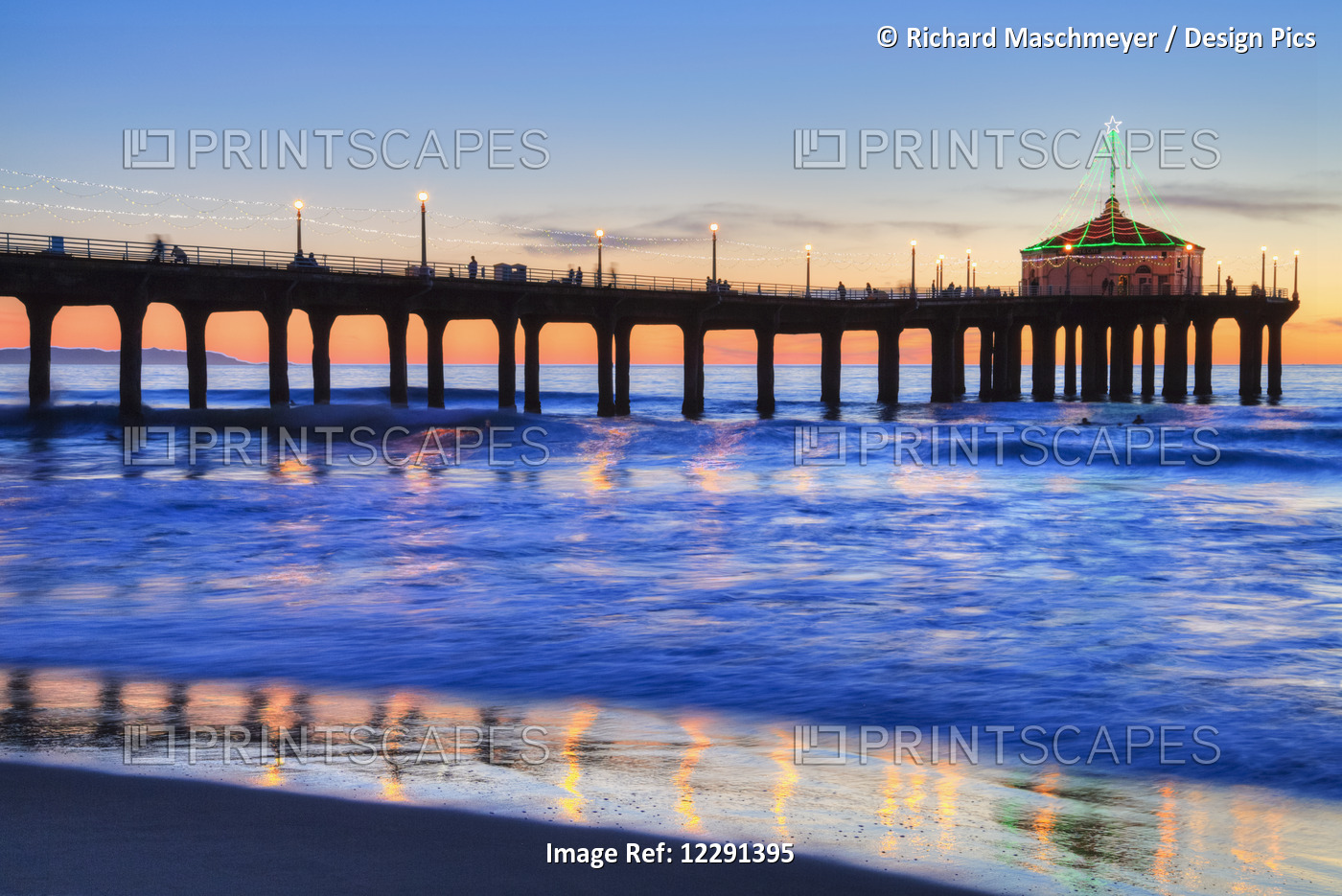 Manhattan Beach Pier At Sunset, Completed In 1920, Roundhouse Marine Studies ...