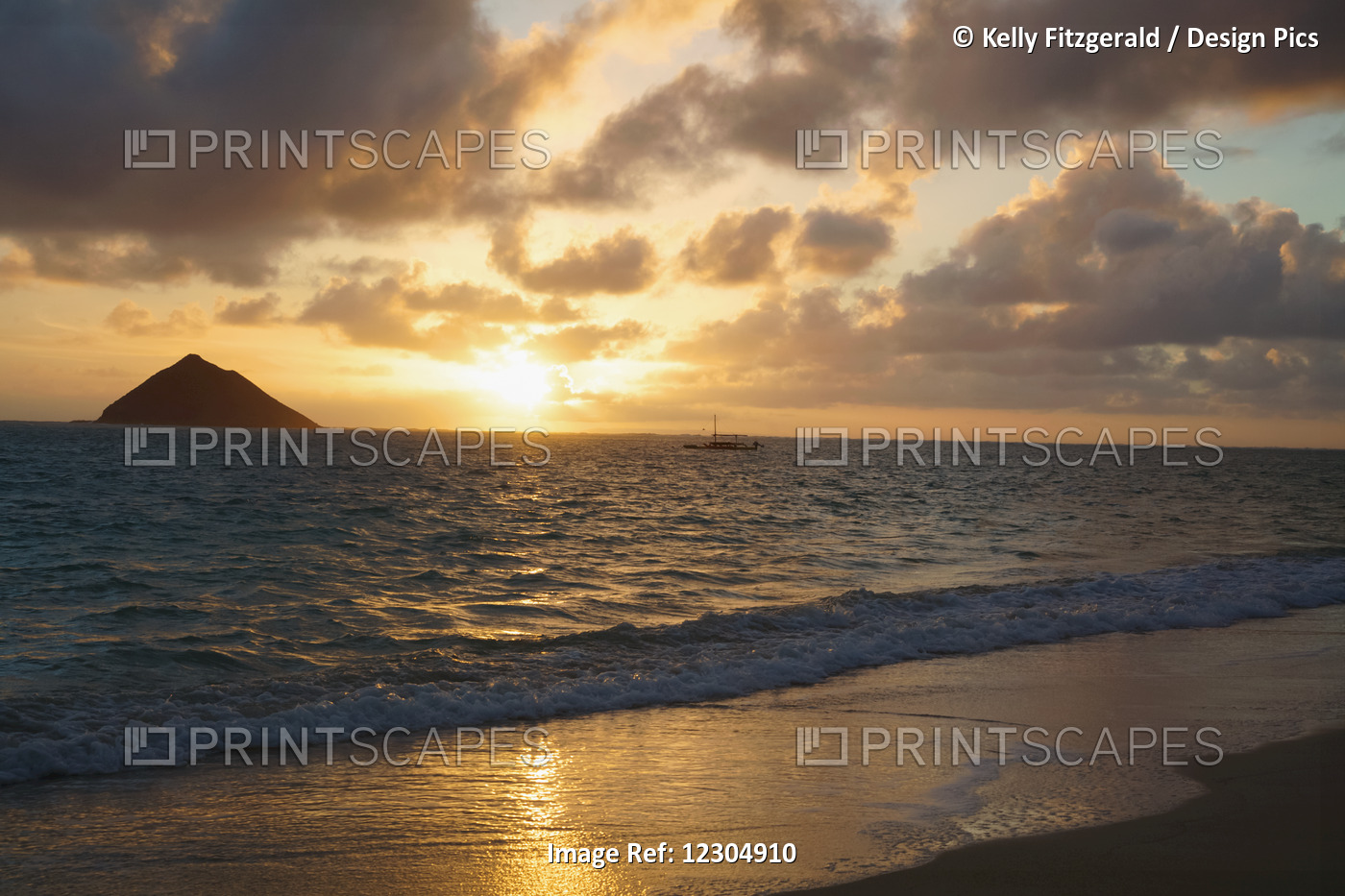 Sunrise At Lanikai Beach, Oahu, Hawaii, United States Of America
