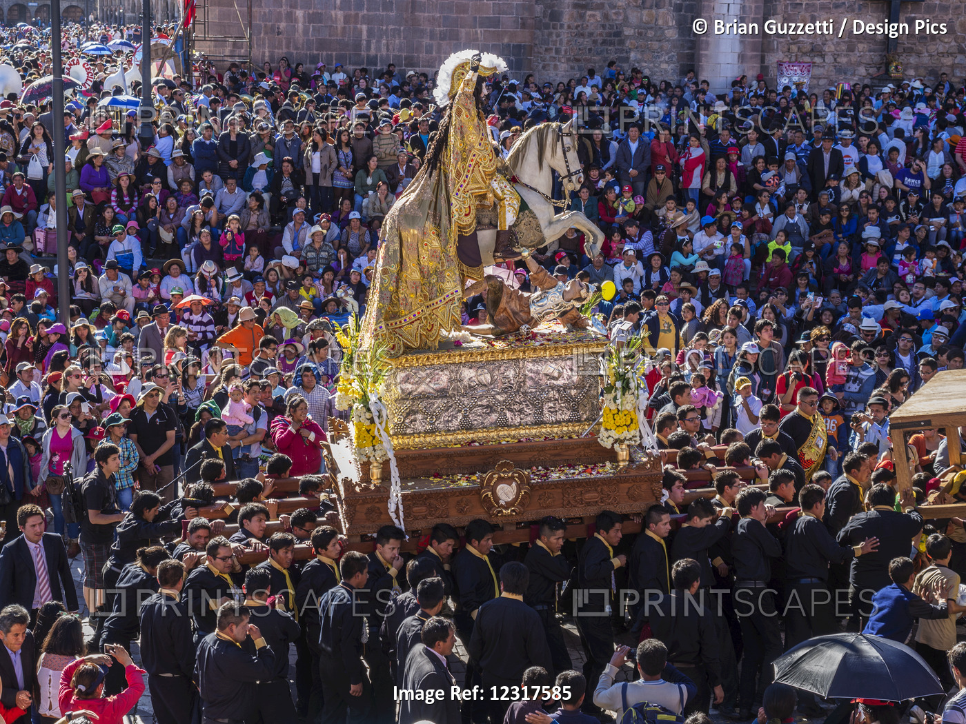 The Corpus Christi Religious Festival Takes Place In The Plaza De Armas With ...