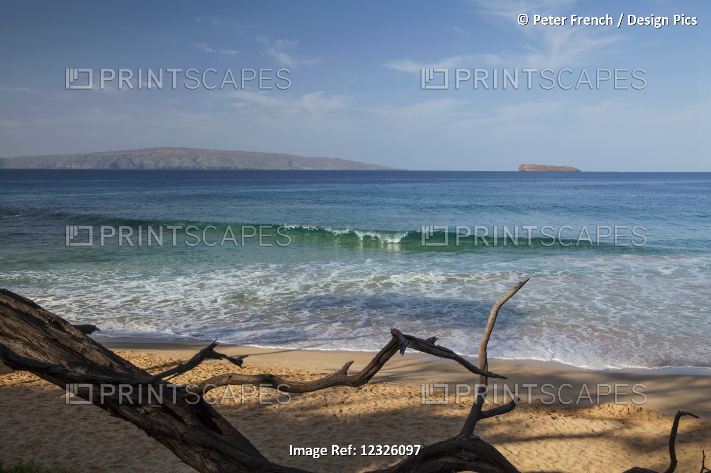 View Of Kahoolawe And Molokini Islands From Little Beach At Makena Beach State ...