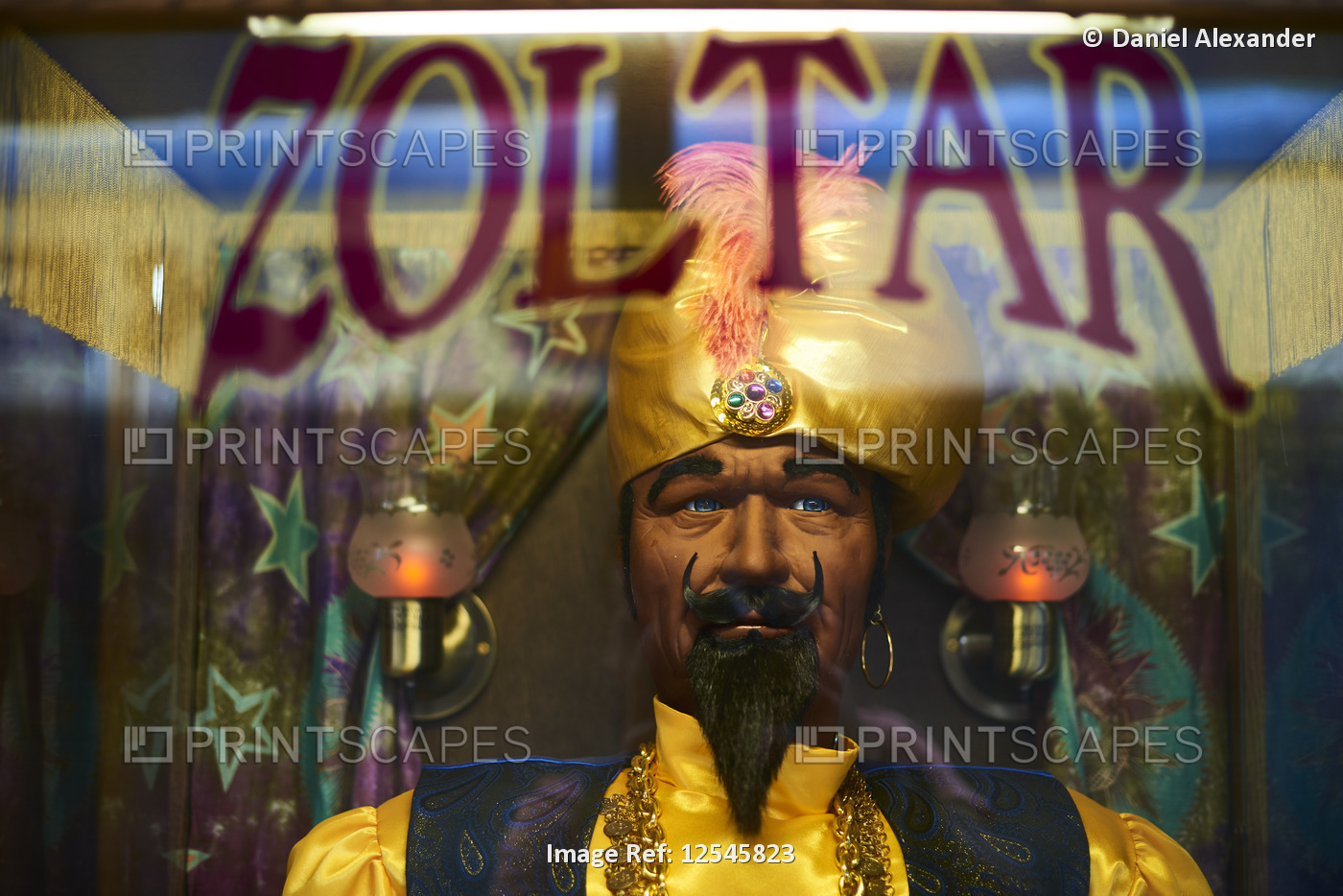 Zoltar, Coney Island coin-operated mechanical fortune teller; Coney Island, New ...