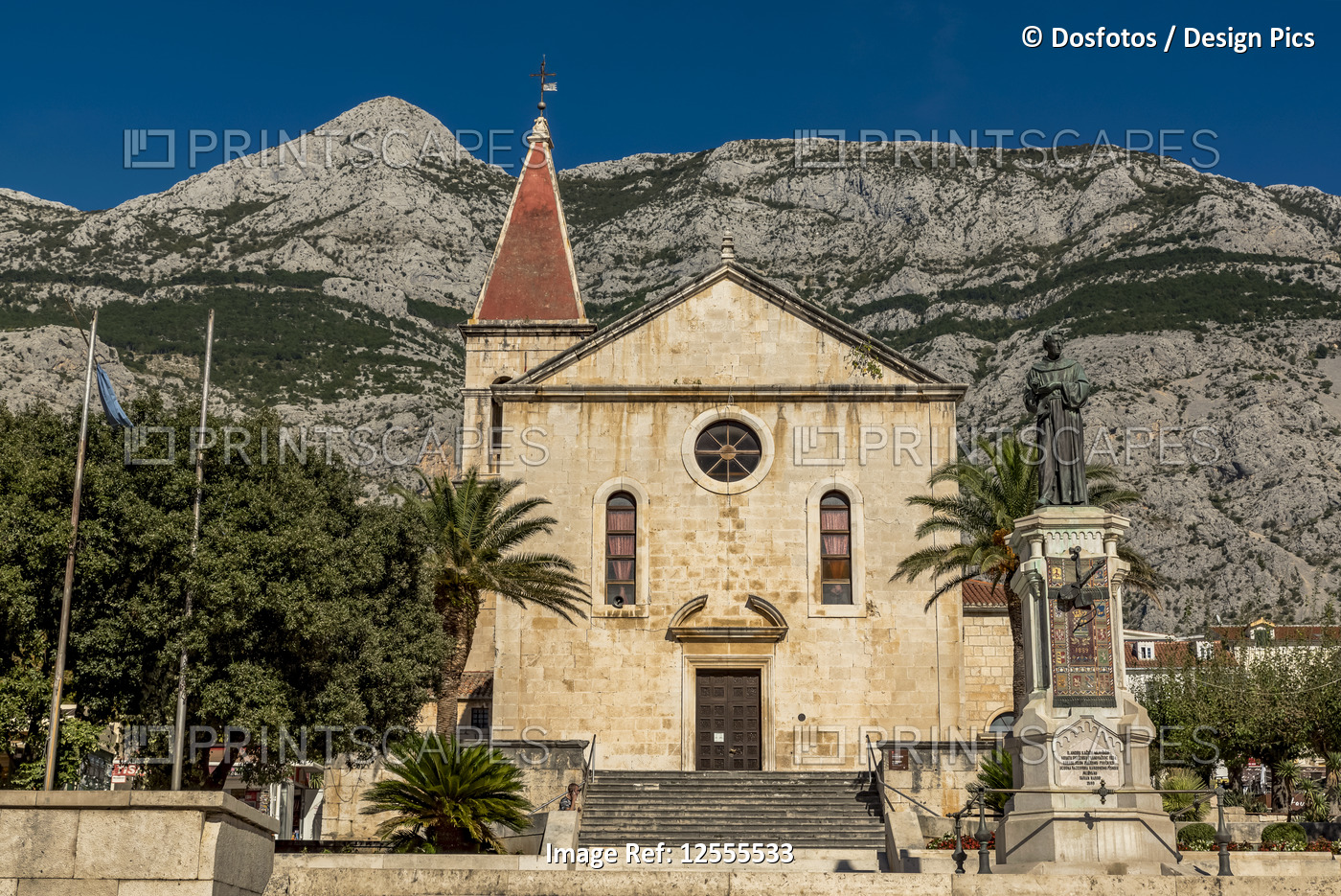 St Mark's Church in Makarska's town centre, Makarska Riviera; Makarska, ...