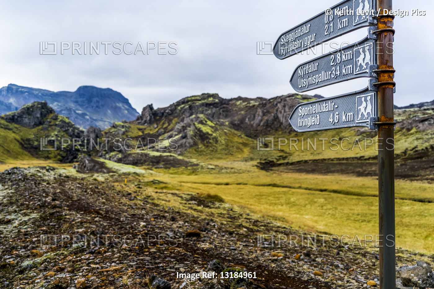 Hiking trails in Southern Iceland; Grimsnes- og Grafningshreppur, Southern ...