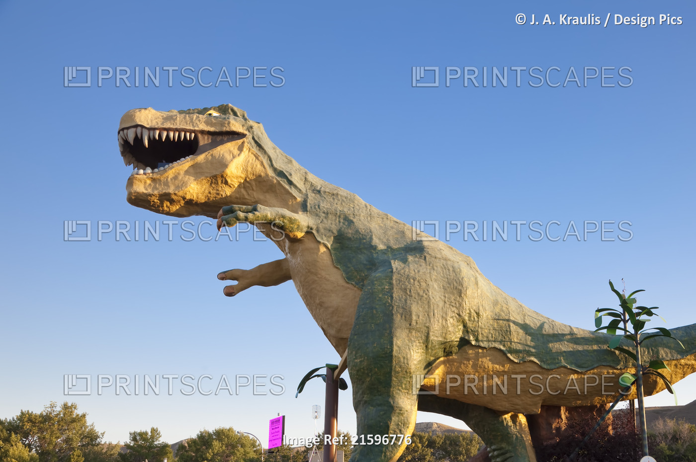 World's Largest Dinosaur, Drumheller, Alberta, Canada