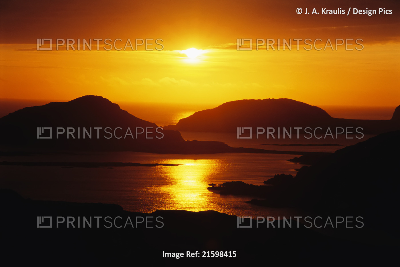 Sunset over Landscape Back Harbour, Twillingate Island Newfoundland and ...