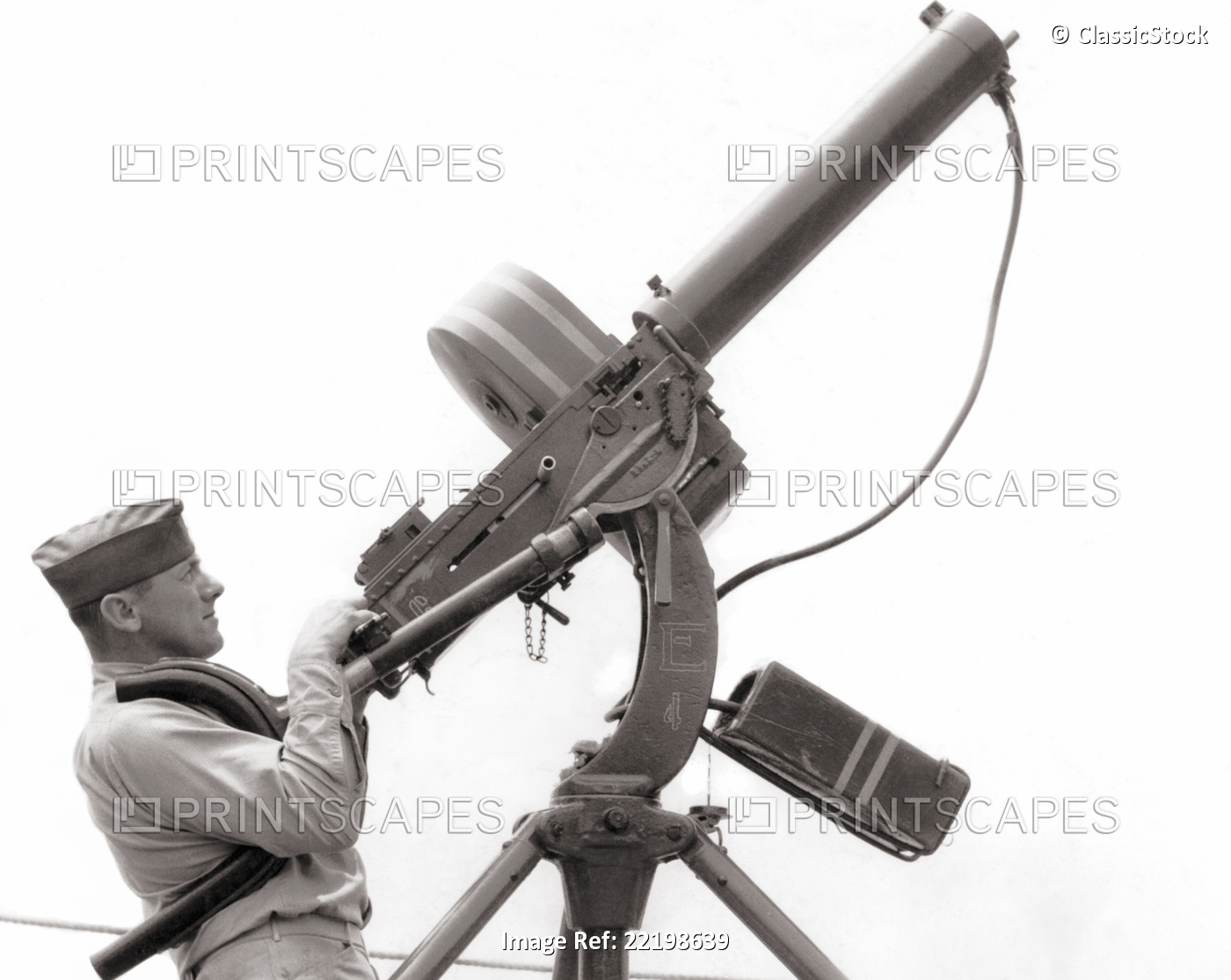1940s MAN MARINE SOLDIER FIRING BROWNING 50 CALIBER M2 WATER COOLED ...