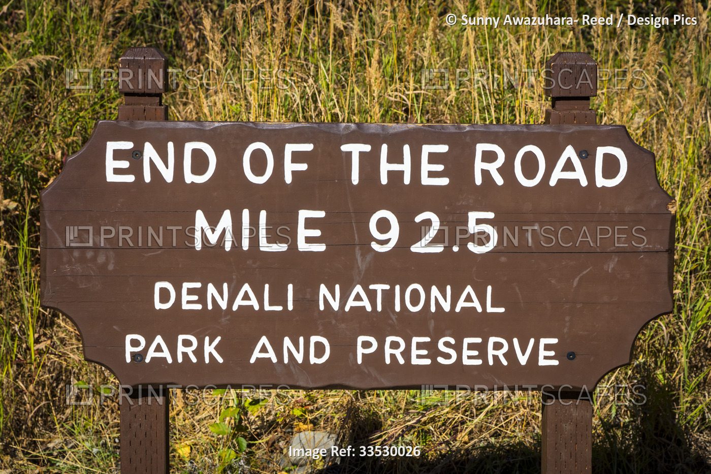 Close-up of the End of the Road Mile 92.5 sign at the end of Park Road in ...