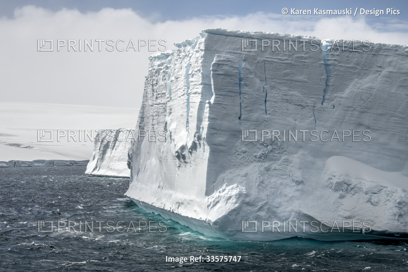 Giant icebergs in Antarctica's Weddell Sea. The sea's land boundaries are ...
