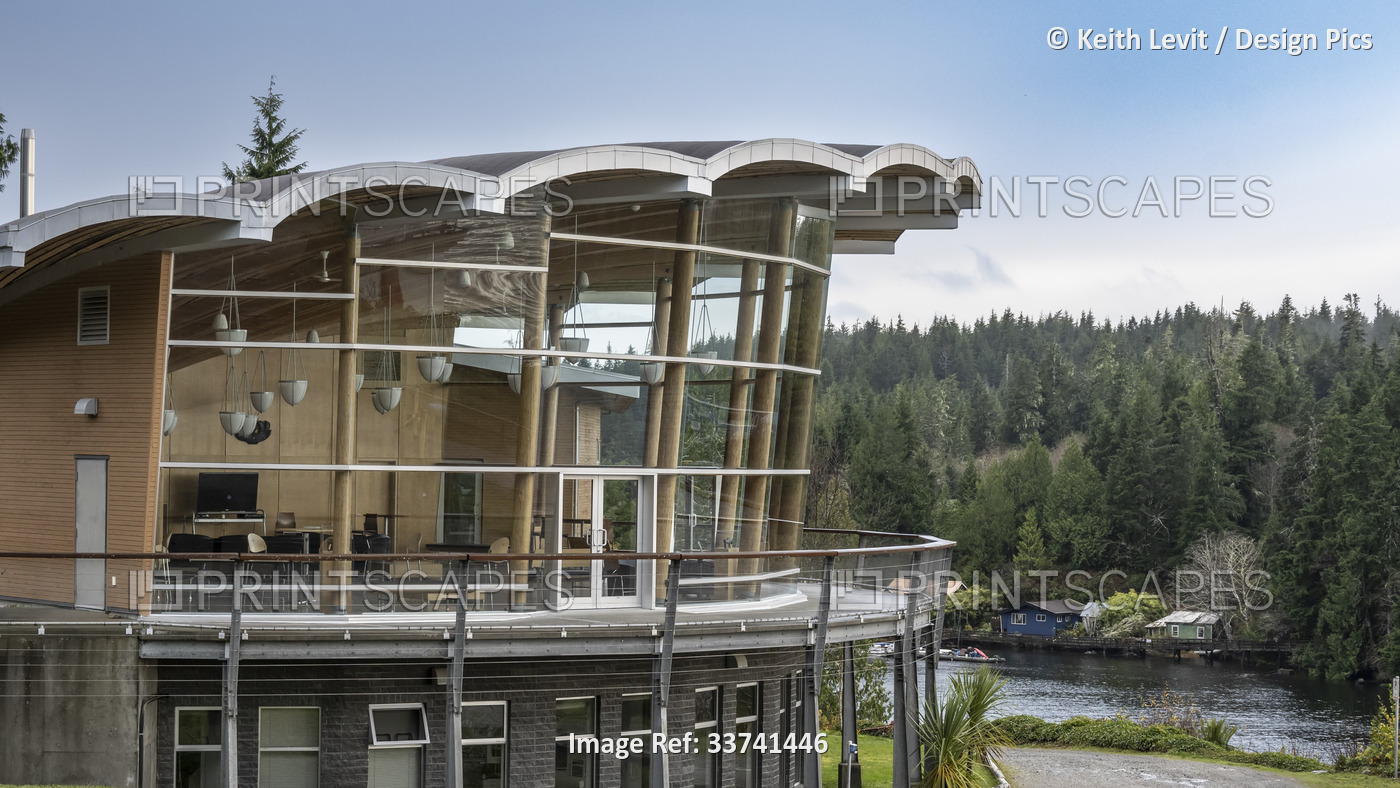 Bamfield Marine Sciences Centre on Vancouver Island; Bamfield, British ...