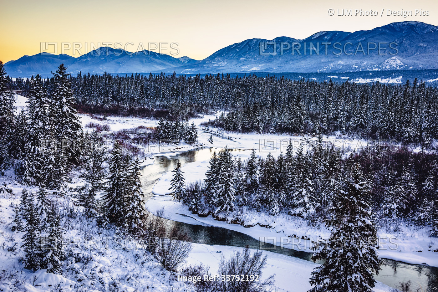 Beautiful winter landscape of the Columbia River valley from a viewpoint; ...