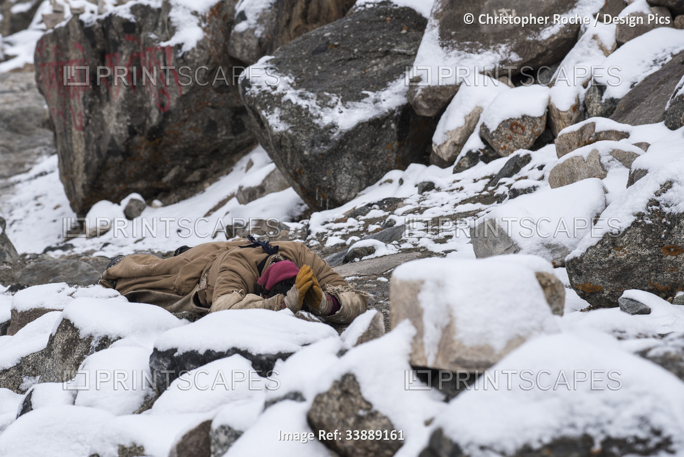 Pilgrim prostrating,on the Kora pilgrimage at Mount Kailash; Tibetan Autonomous ...