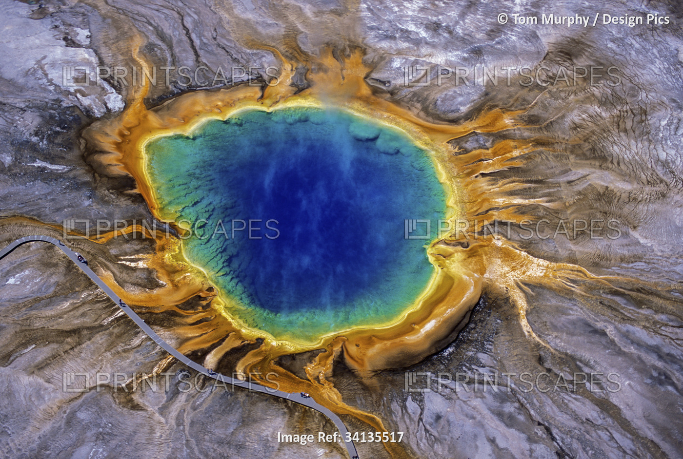 Vibrant colours of the Grand Prismatic Spring in Midway Geyser Basin of ...