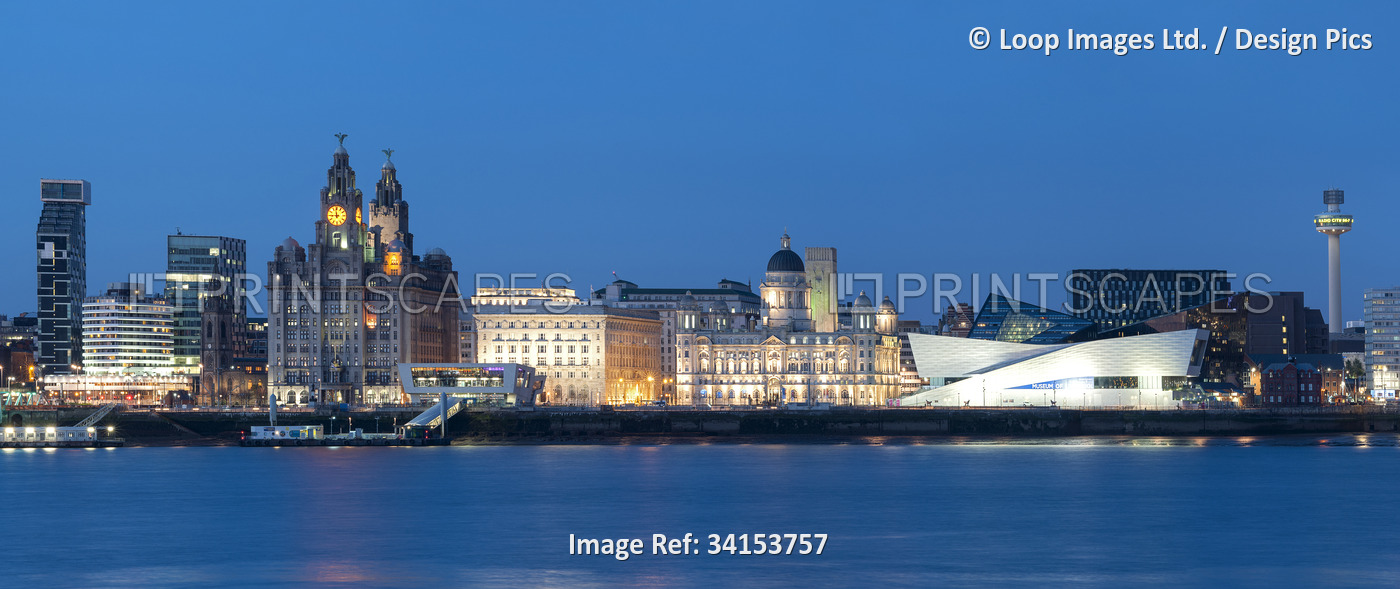 Panoramic view of the Liverpool skyline and Waterfront across the River Mersey ...