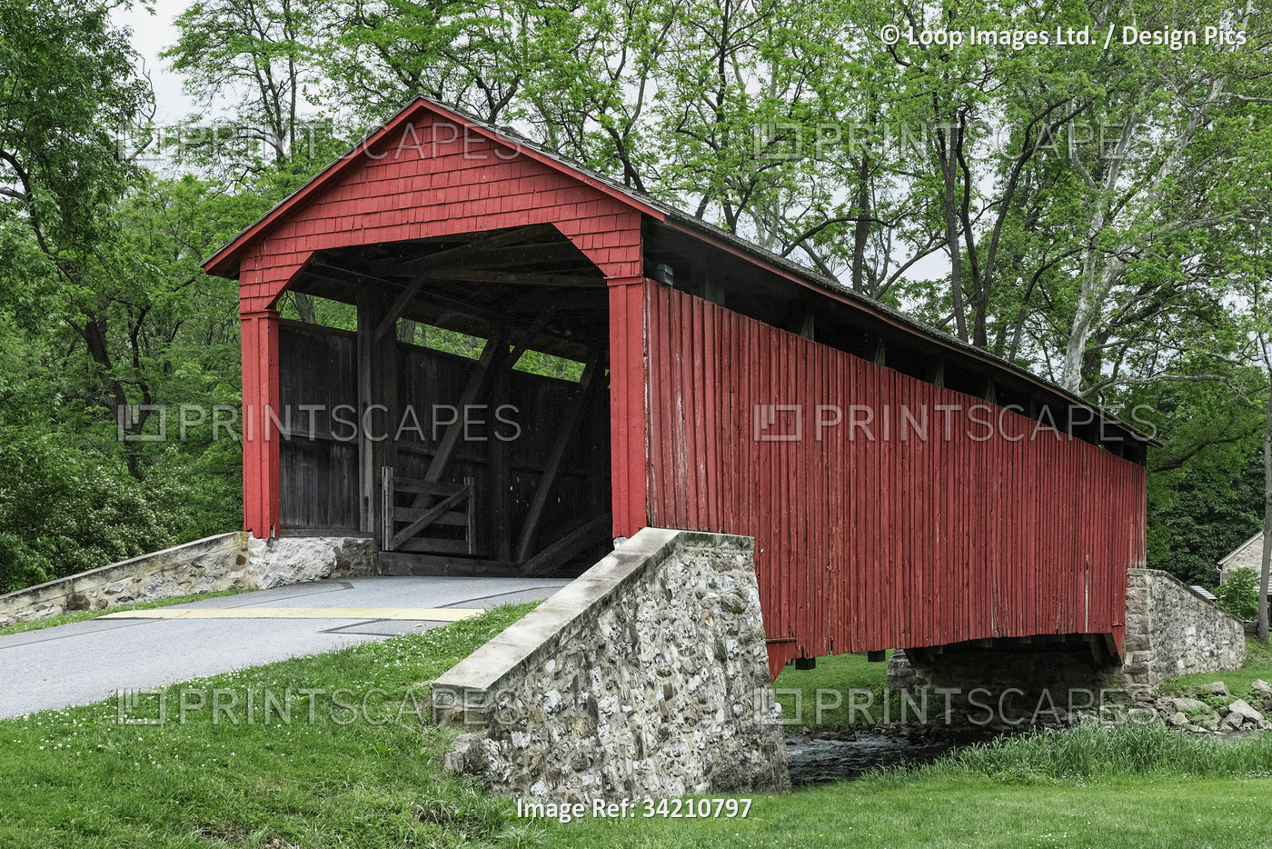 The Pool Forge Covered Bridge at Lancaster County in Pennsylvania.